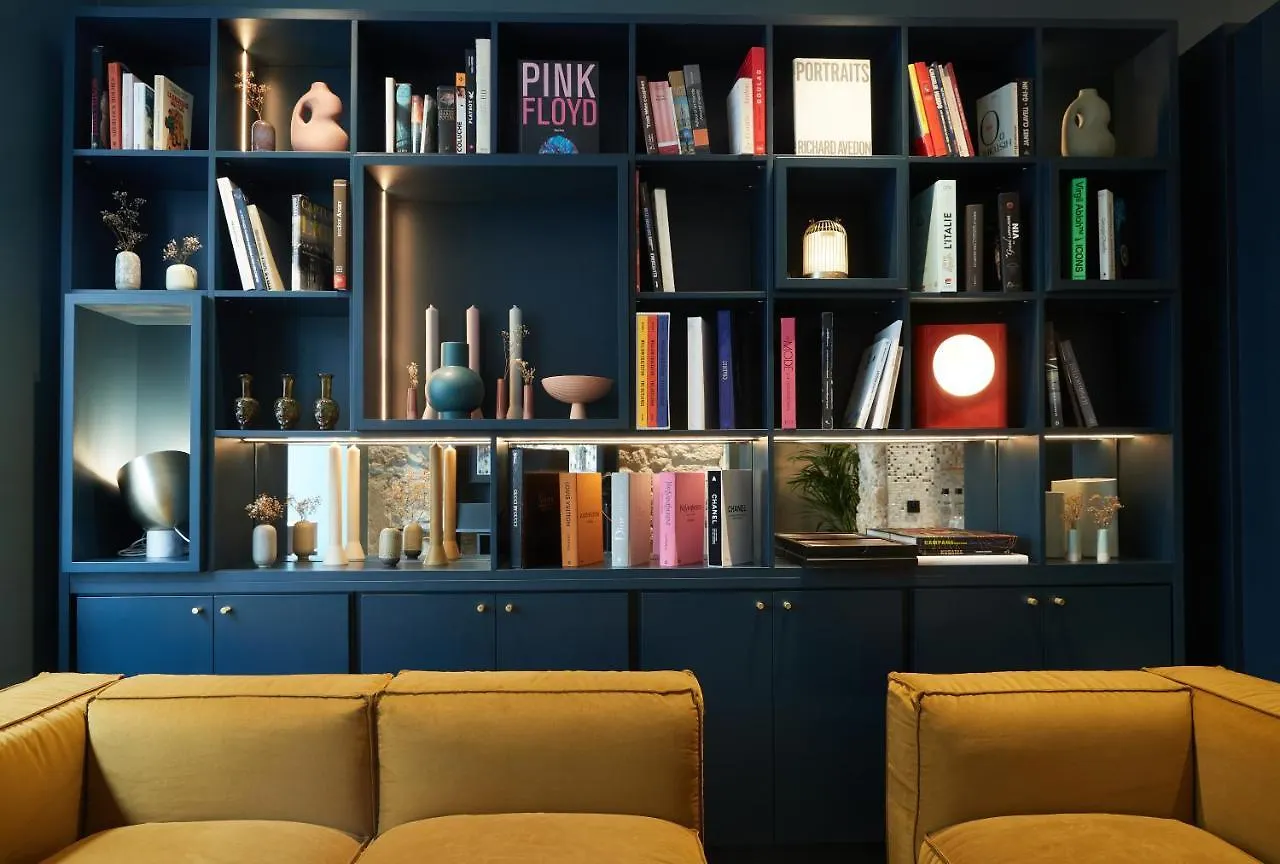 Hôtel Amoi Paris 4*,