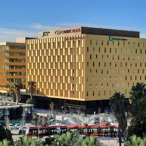 https://holiday-inn-express-nice-grand-arenas.fr-provencehotel.com