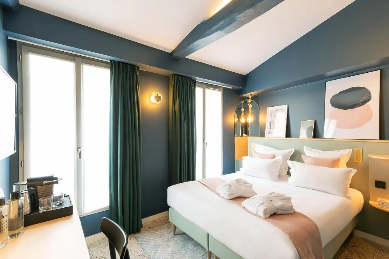 Hotel Amoi Paris location