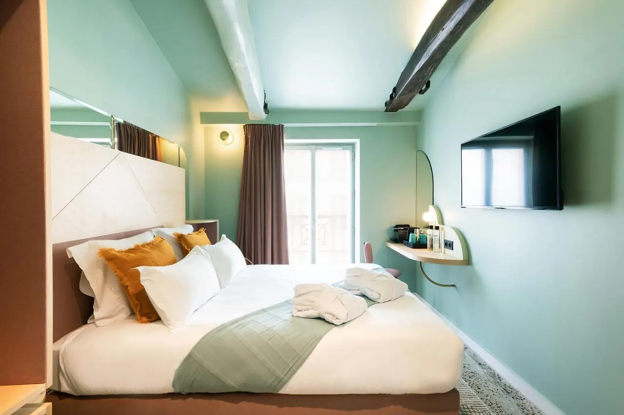 ****  Hotel Amoi Párizs Franciaország