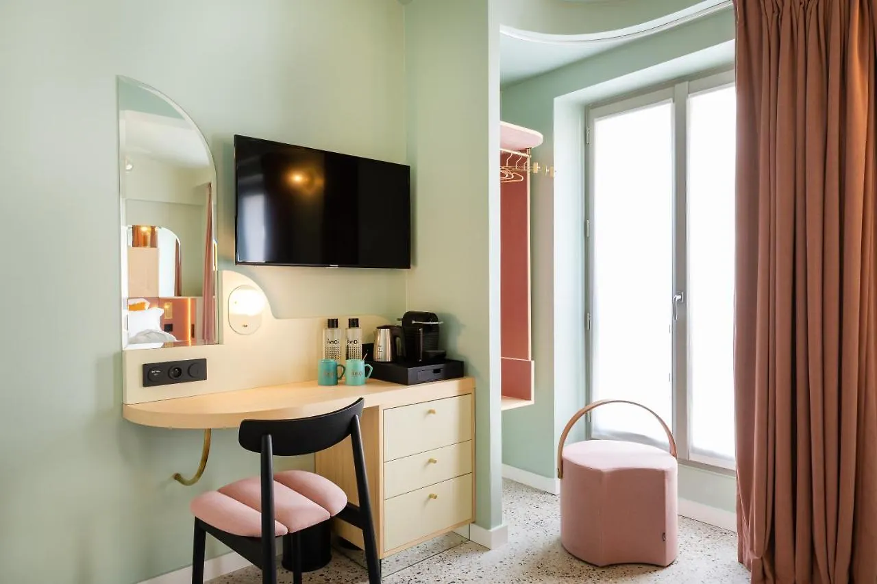 Hotel Amoi Paris