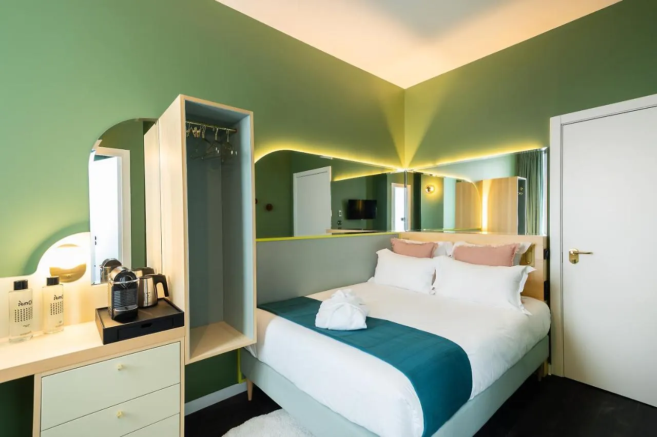 ****  Hotel Amoi Paris France