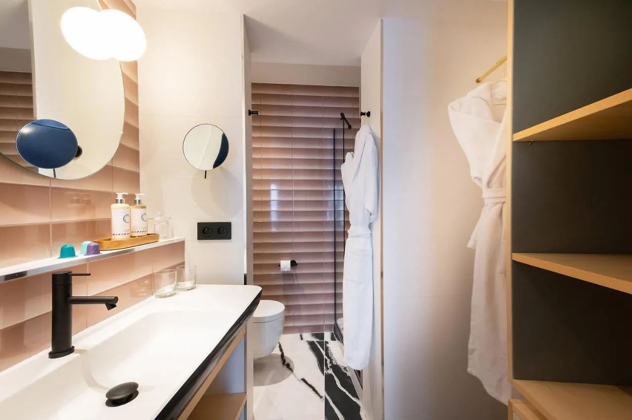 Hotel Amoi Paris 4*,